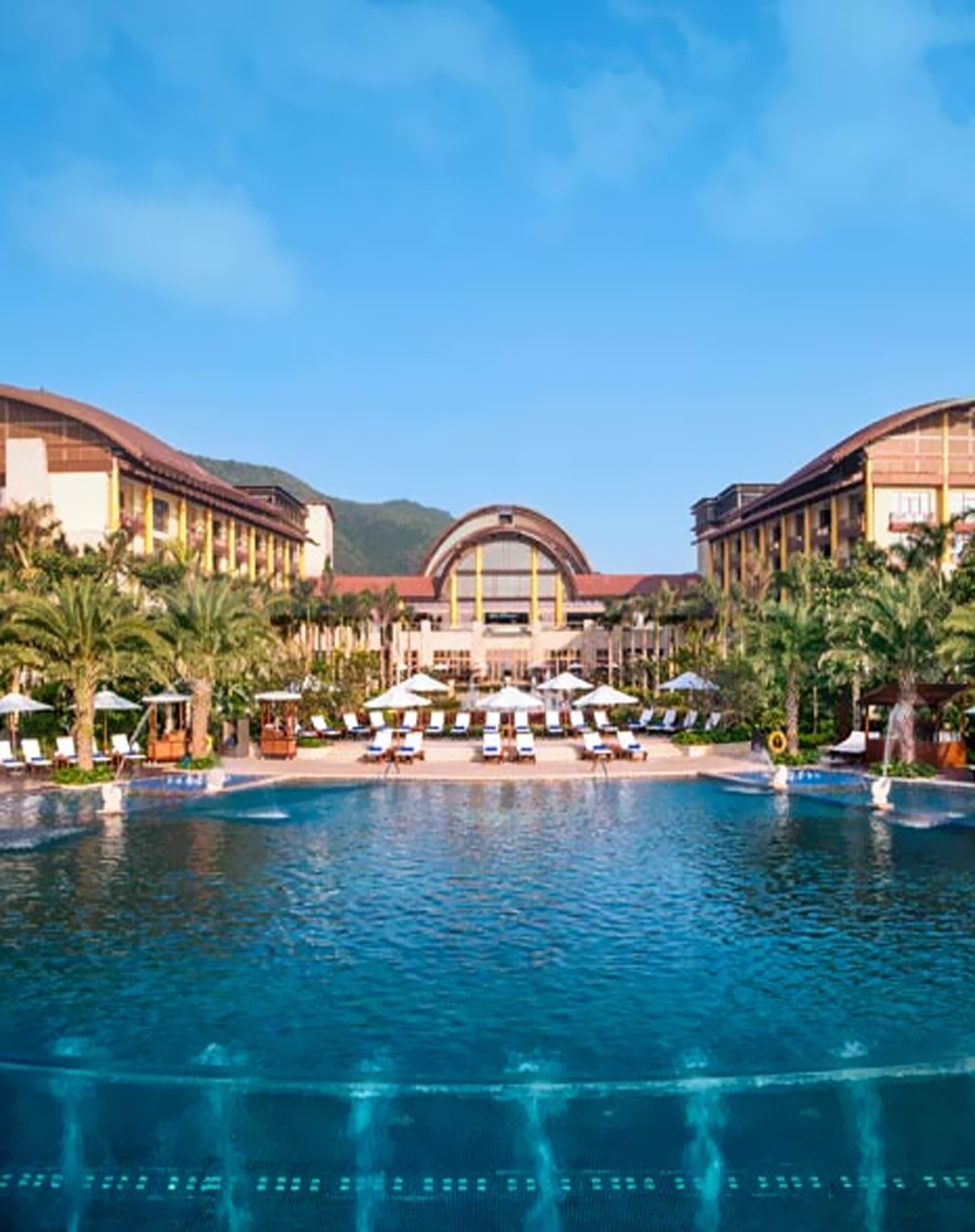 三亚亚龙湾瑞吉酒店豪华园景房 3天2晚自由行套餐(周日至周四使用日期