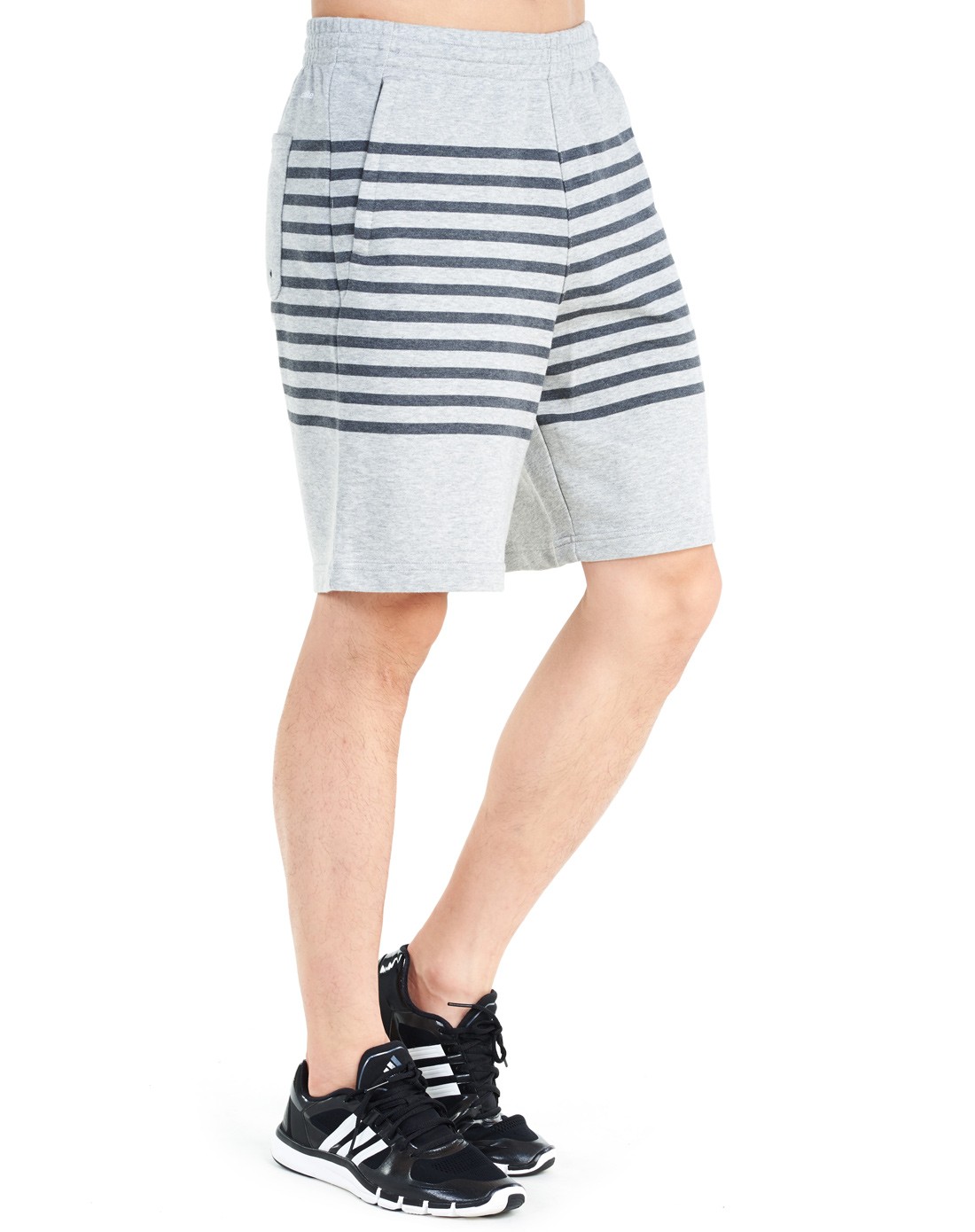 快干排汗 男款灰黑条纹短裤 训练系列