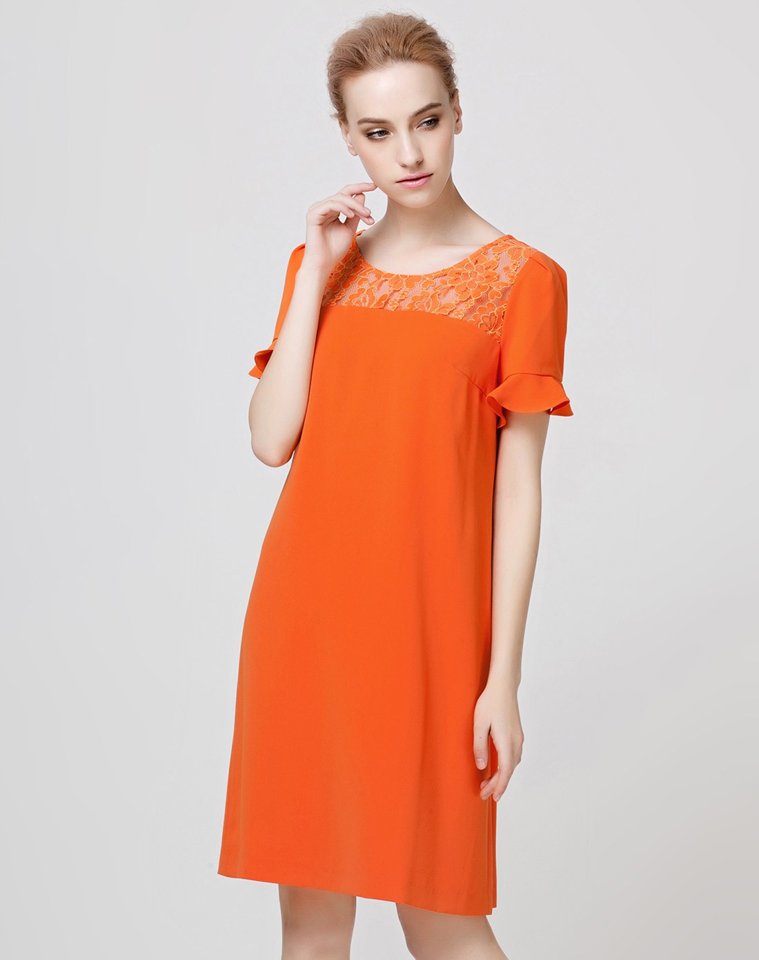 橘色简约时尚短袖连衣裙