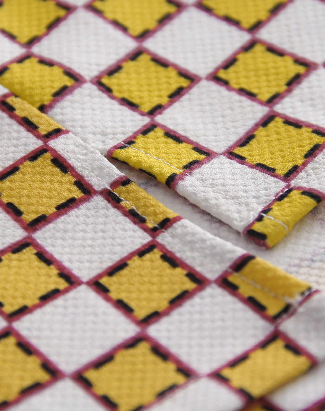 天使之城 花色贴兜装饰直筒圆领格纹长袖连衣裙