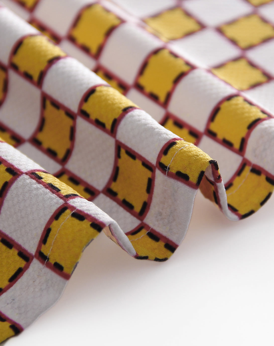 天使之城 花色贴兜装饰直筒圆领格纹长袖连衣裙