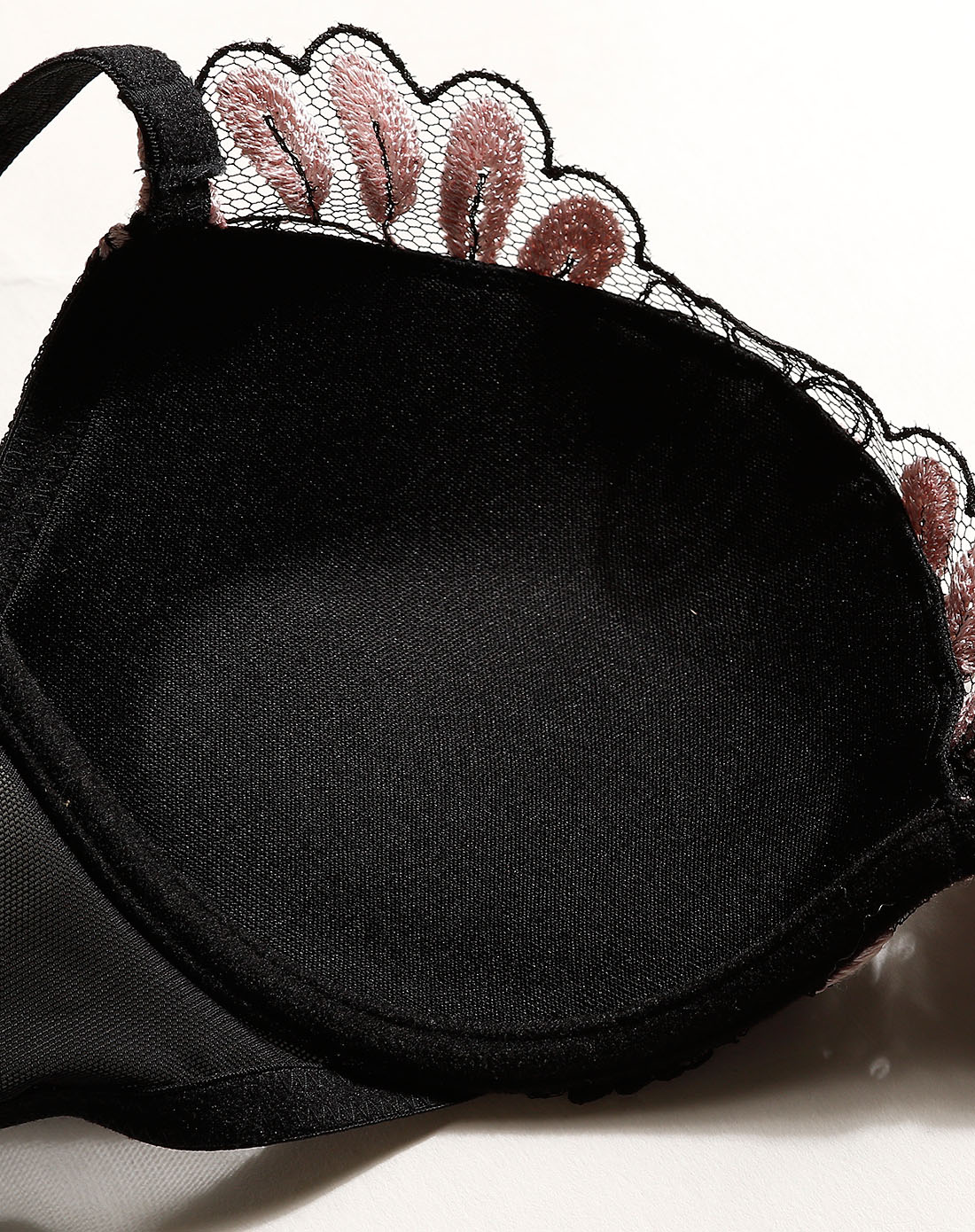 laclover女款黑色百搭绣花3/4薄杯文胸