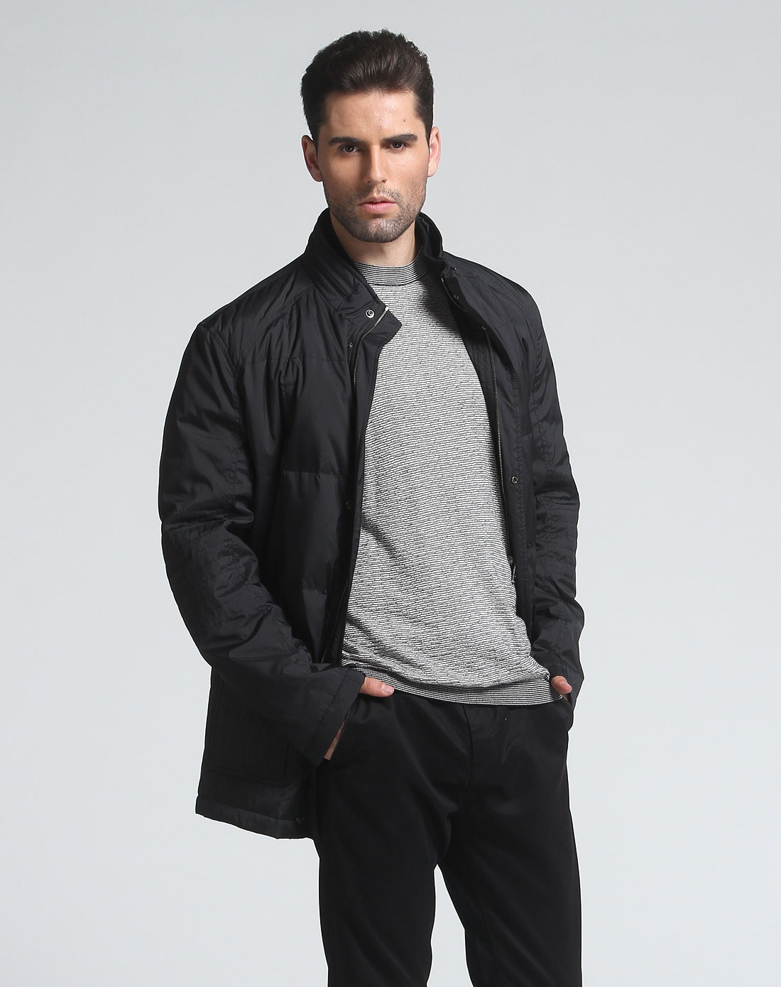 夏利豪charriol男装专场-黑色立领拉链休闲长袖羽绒服