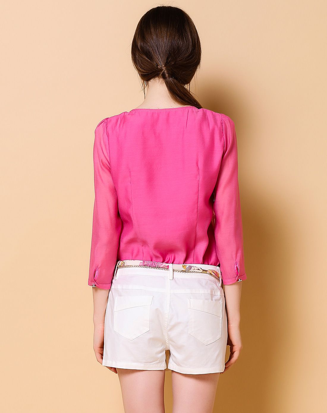 热粉色甜美百搭八分袖上衣