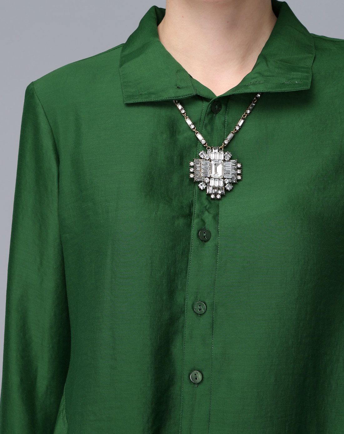 墨绿色通勤韩版翻领长袖衬衫