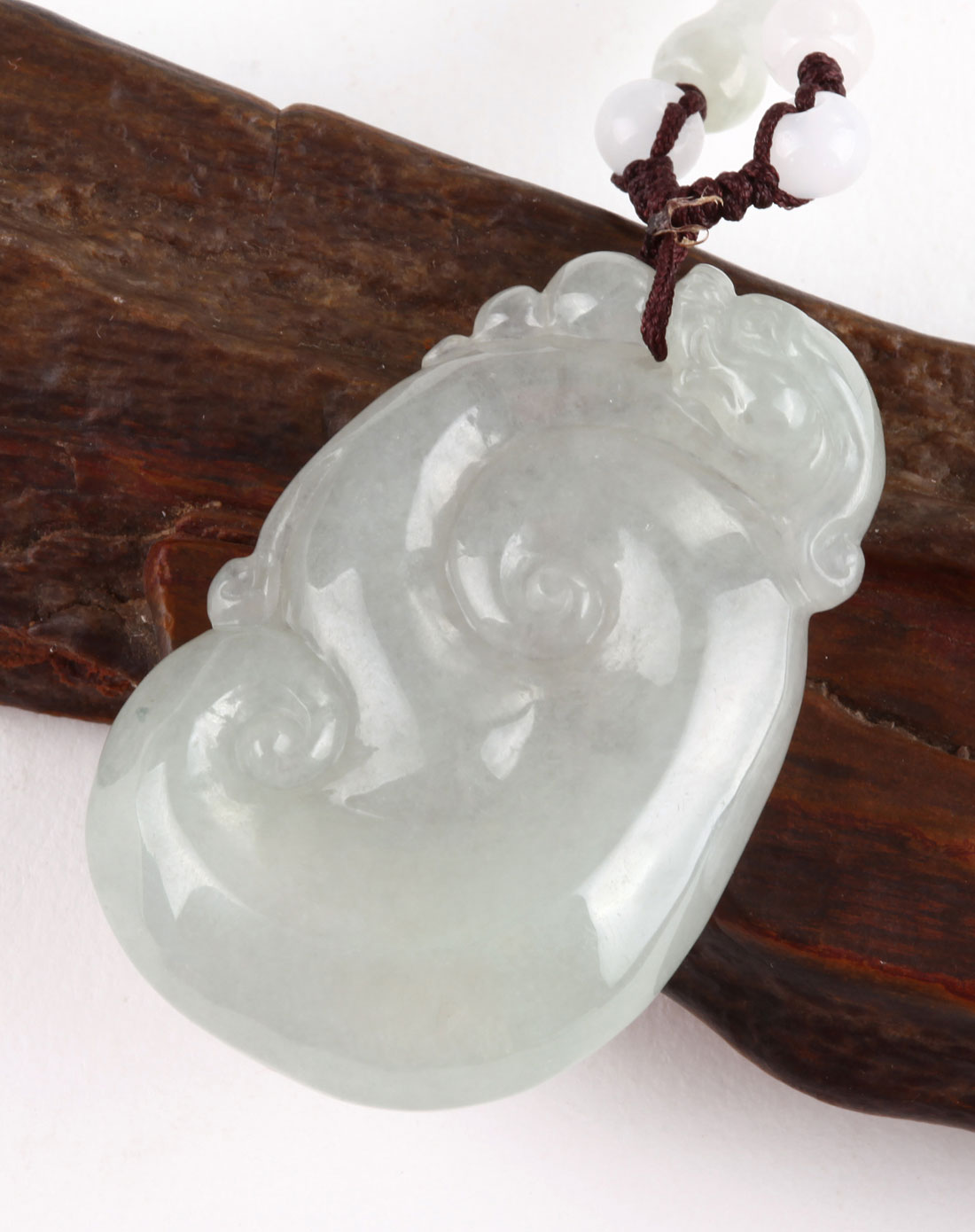 天然a货翡翠高冰玉如意吊坠(附证书)