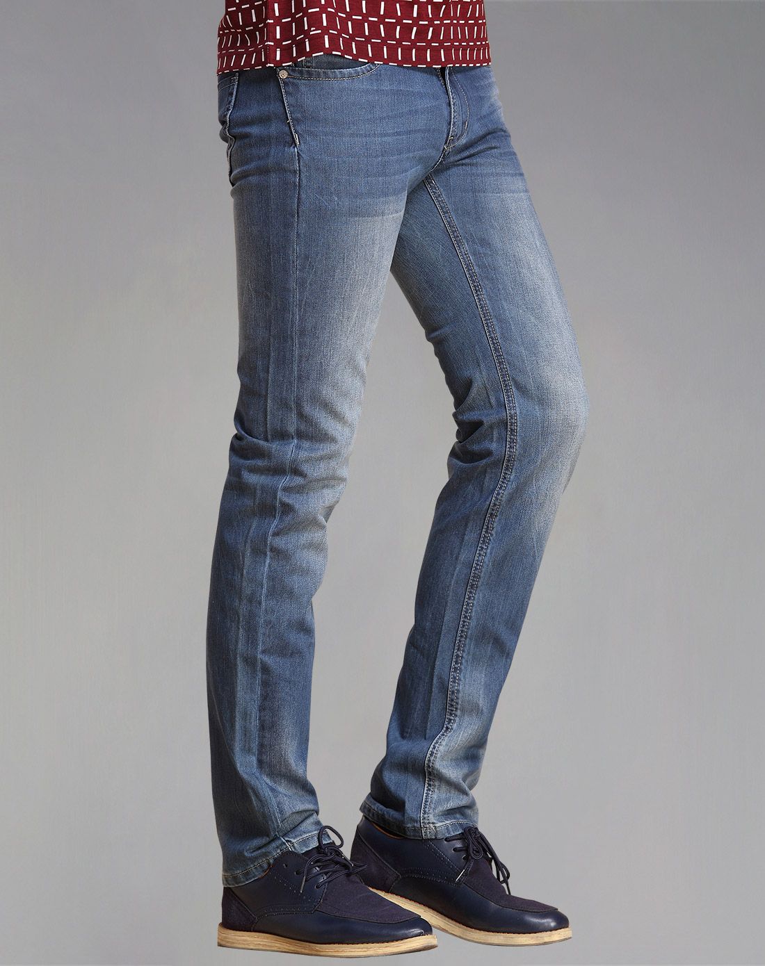 蓝色全棉修身水洗牛仔裤