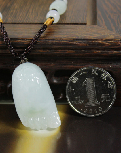 天然翡翠a货中号佛脚吊坠-知足常乐