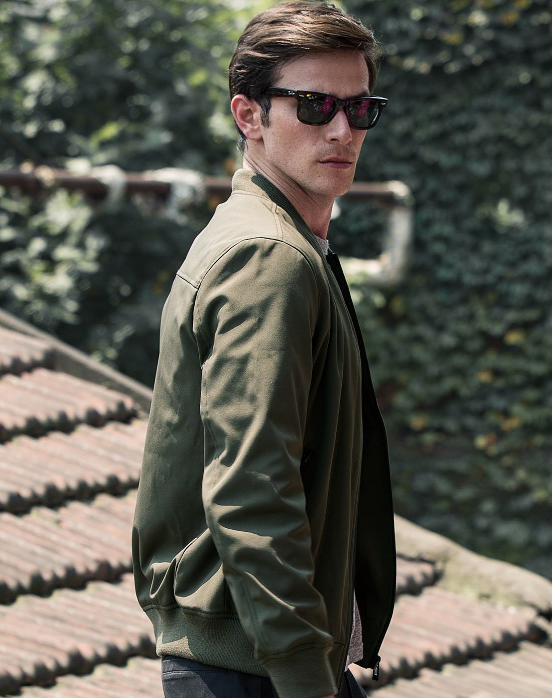 男深军绿都市特工罗纹领夹克