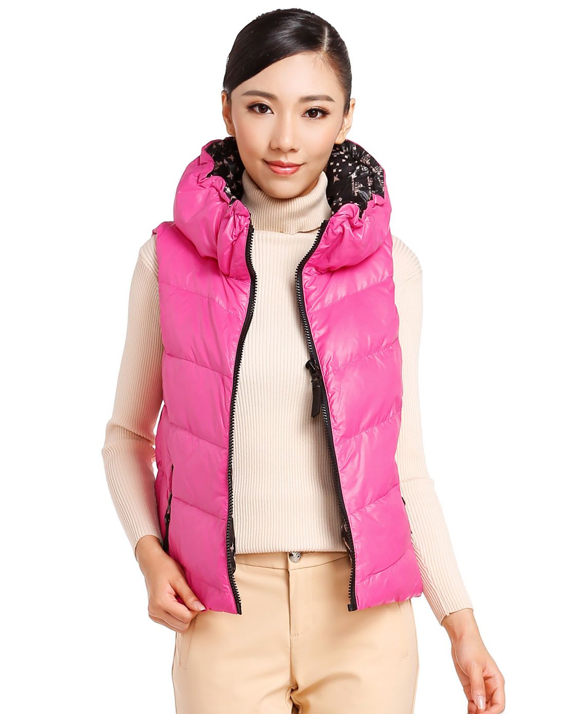 波司登女款玫红色简约时尚羽绒背心