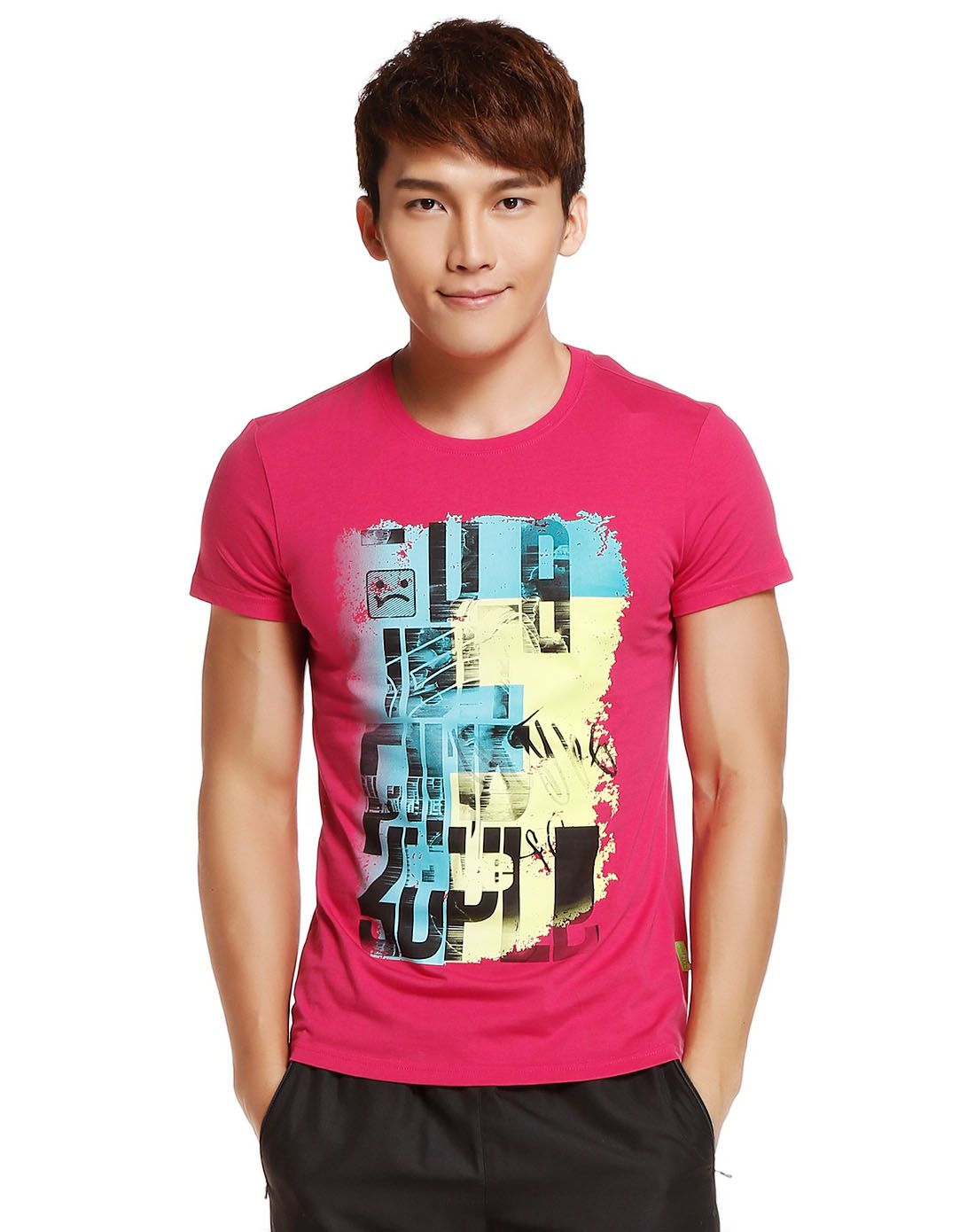 新潮印图 男款玫红色短袖t恤 舒适圆领