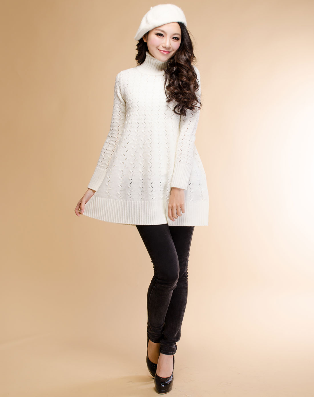 白色高领时尚长款毛衣