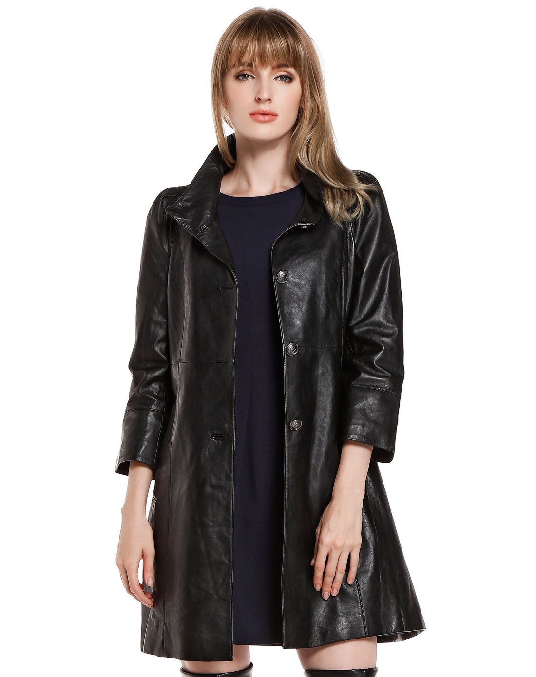 黑色时髦长款八分袖皮衣