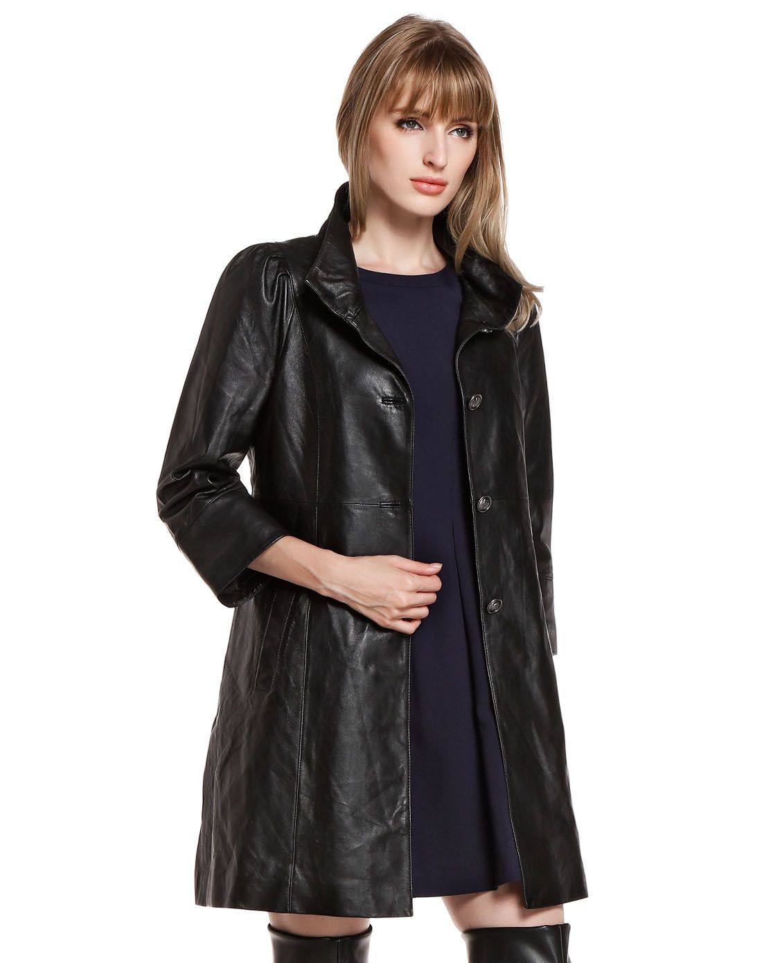 黑色时髦长款八分袖皮衣