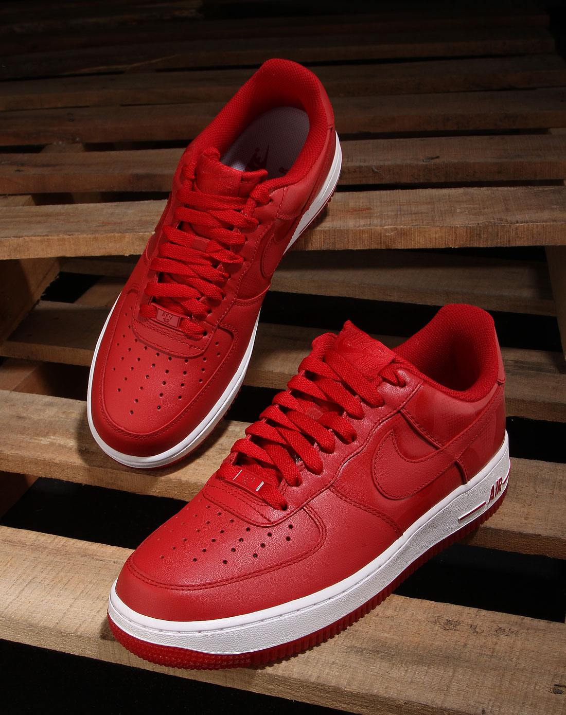 耐克nike男装专场-男款红色air force 1 板鞋