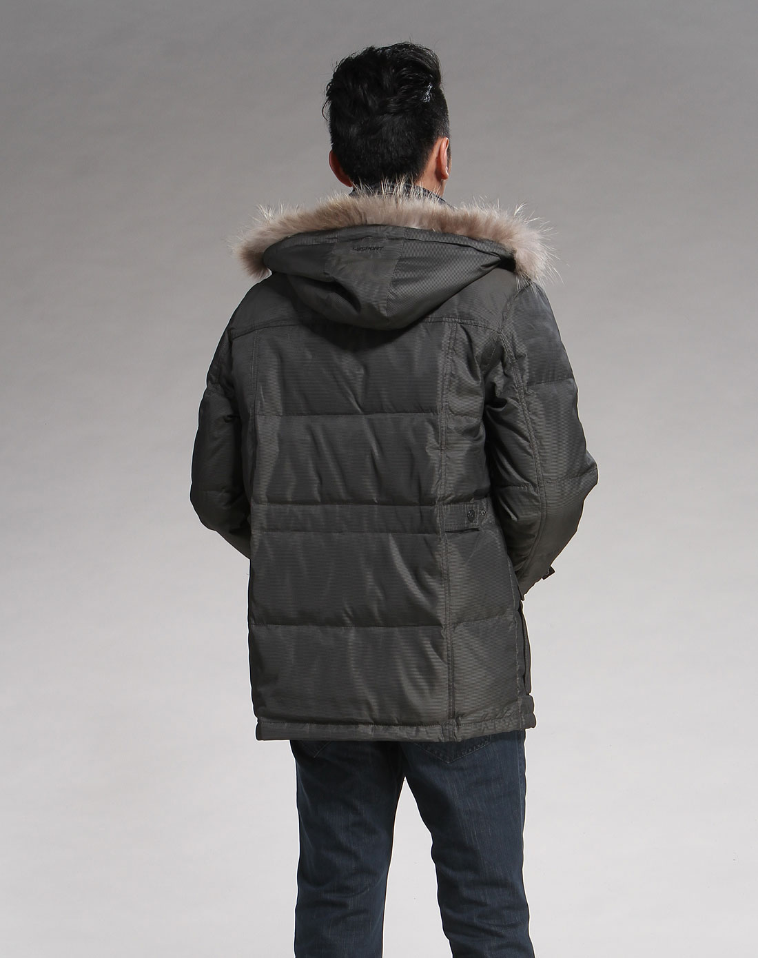 啡灰色潮流休闲连帽长袖羽绒服