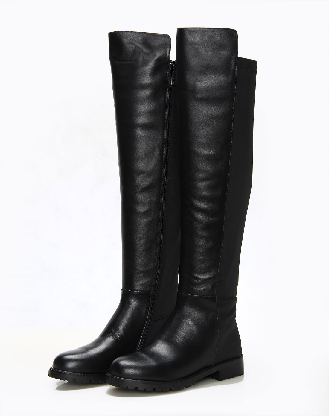 女款黑色时尚休闲靴子