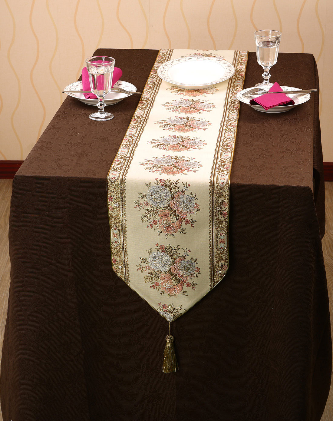 高档短毛绒28*210cm桌旗(米色)