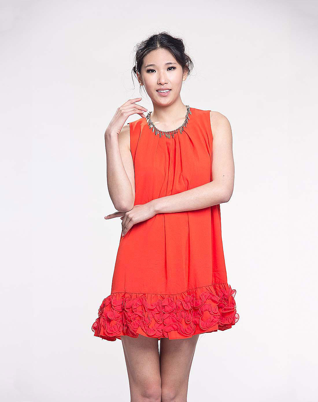 维多利weiduoli女装专场 > 橙色亮片装饰连衣裙