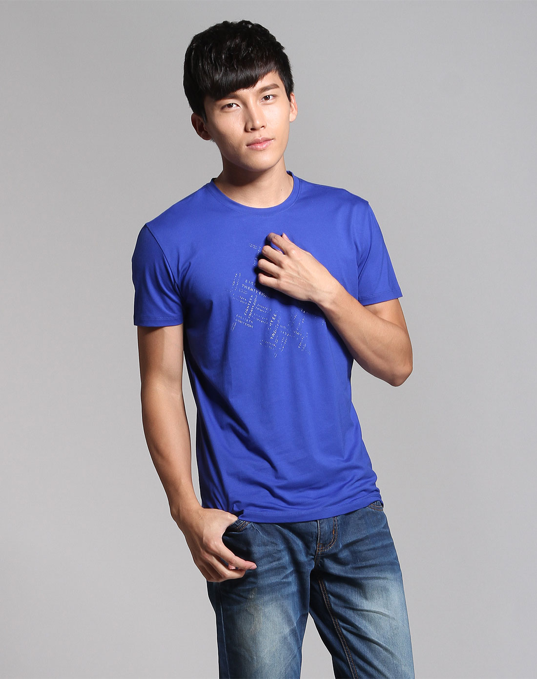 胶印字图案蓝色圆领短袖t恤