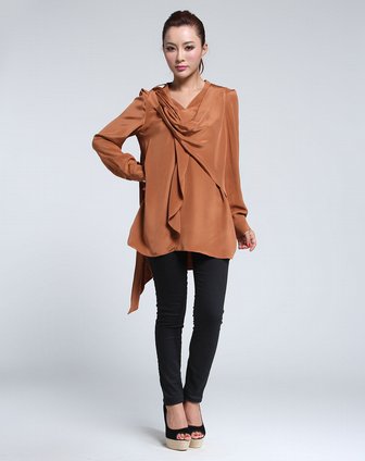 黄咖色坠领时尚长袖上衣