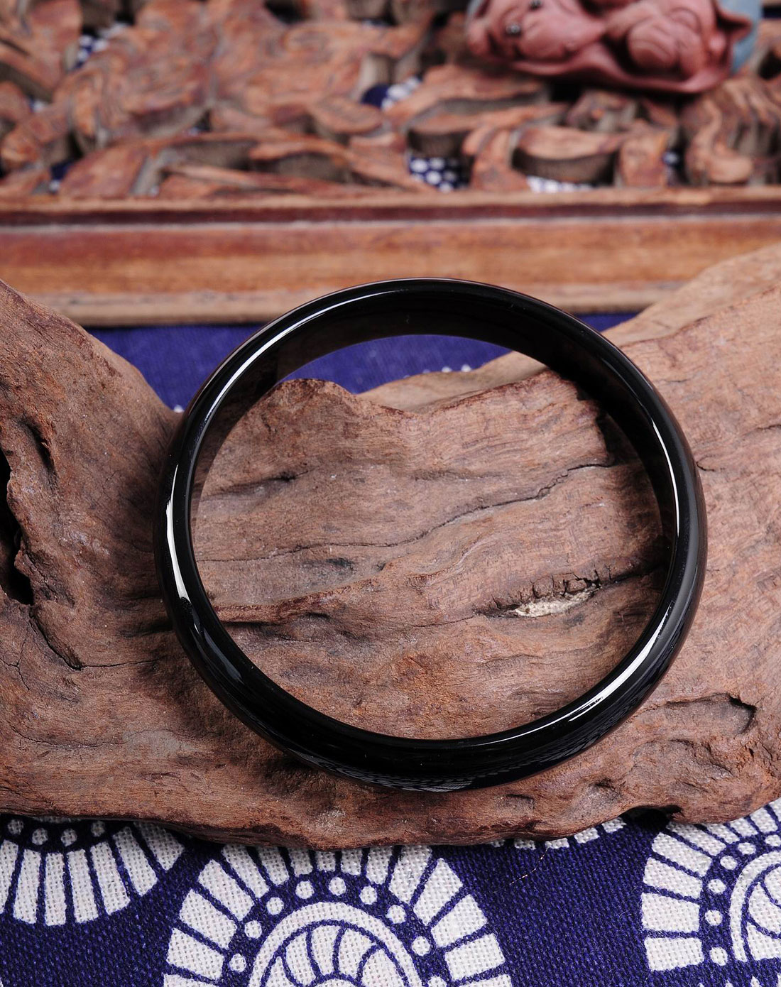 女款天然黑玛瑙时尚手镯