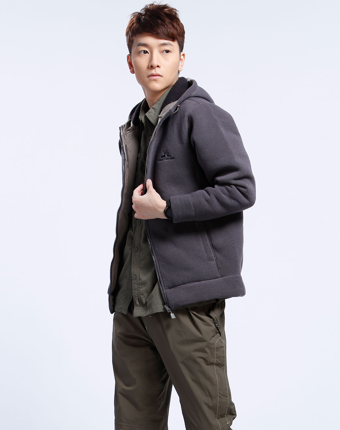 牧高笛mobigarden-男装专场-深灰色休闲连帽长袖外套