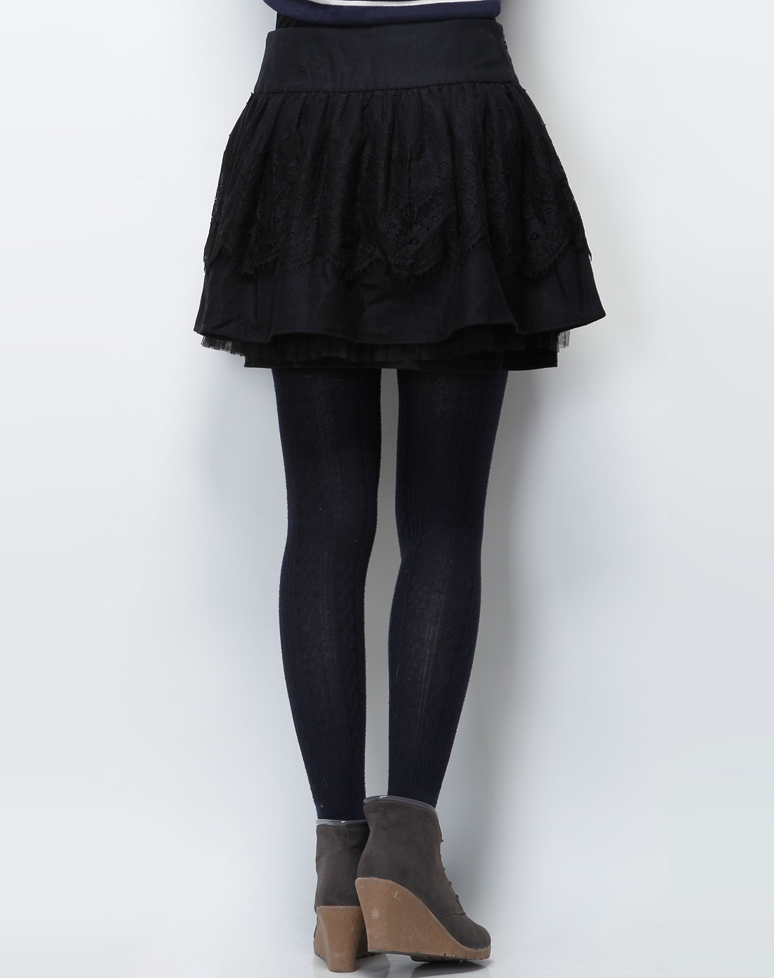 欧时力ochirly女装专场-黑色蕾丝花边时尚短裙