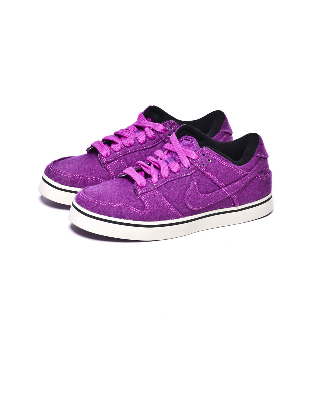 女子紫色复古鞋