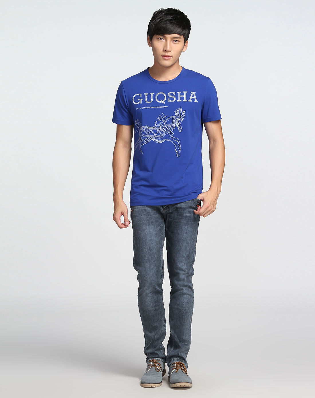 战马印图圆领宝蓝色短袖t恤衫