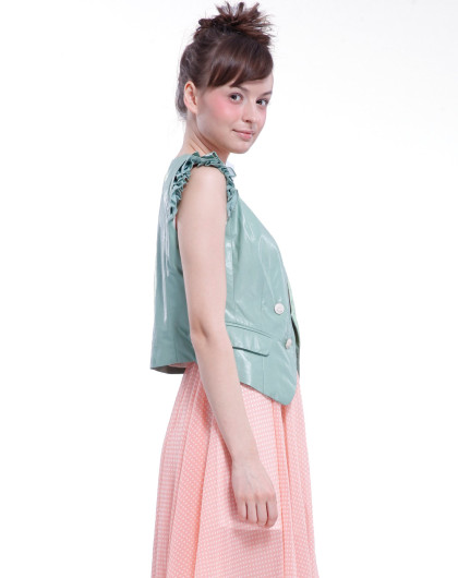 枯草绿色时尚简约短袖外套