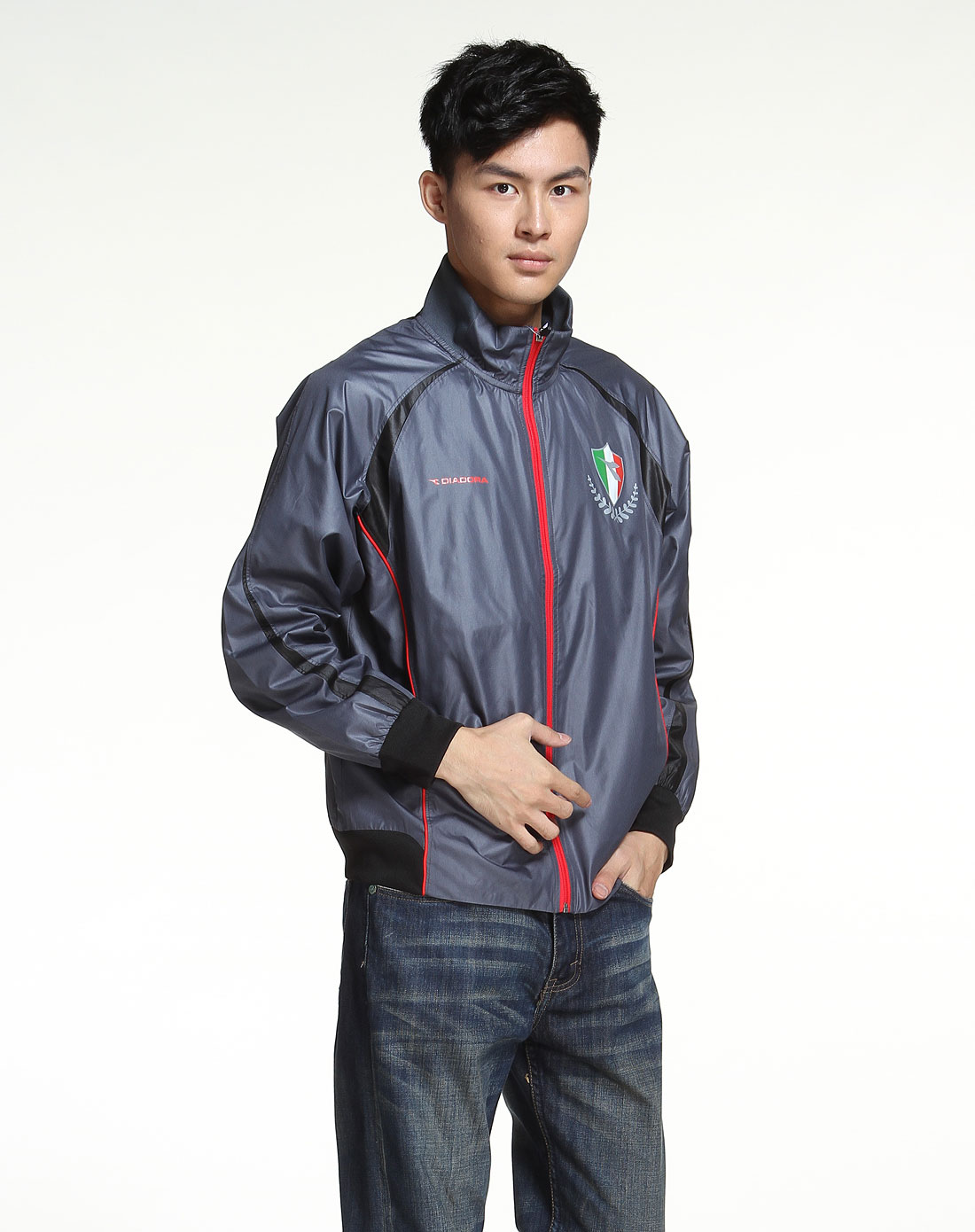运动品牌迪亚多纳 男款暗灰色立领防风梭织长袖外套12584140-sdgy