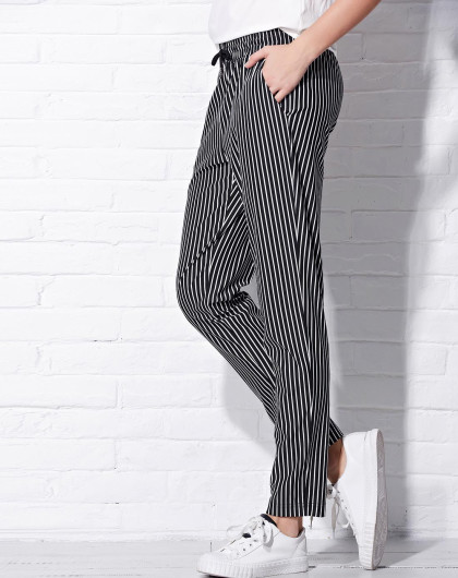 黑白条色休闲百搭条纹显瘦长裤