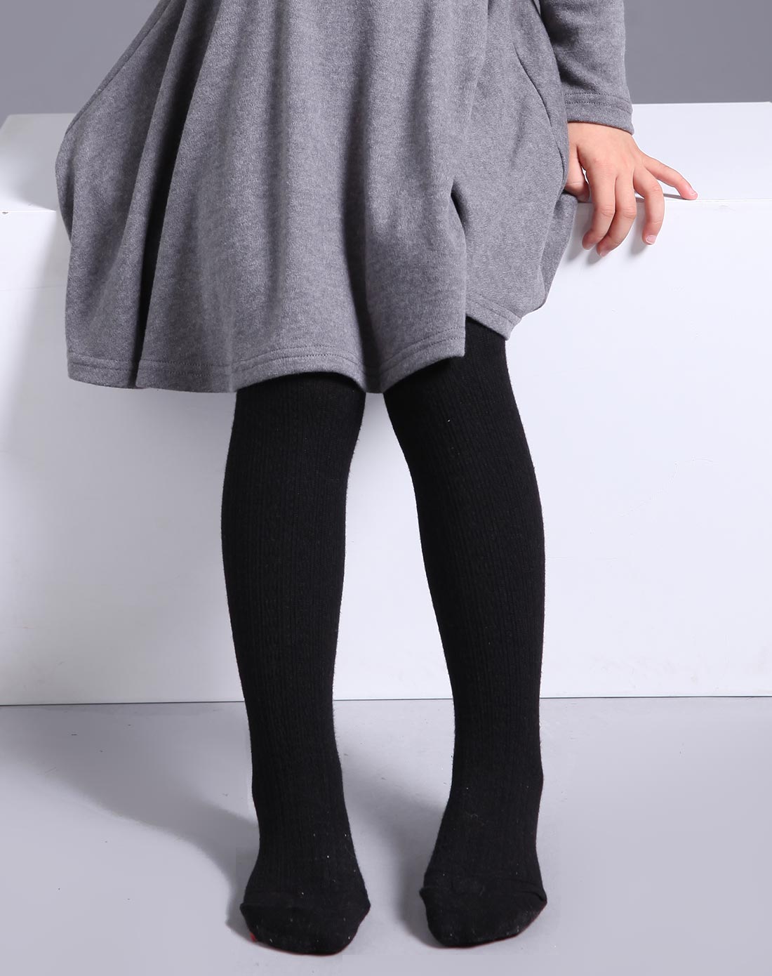 女童黑色针织麻花连裤袜