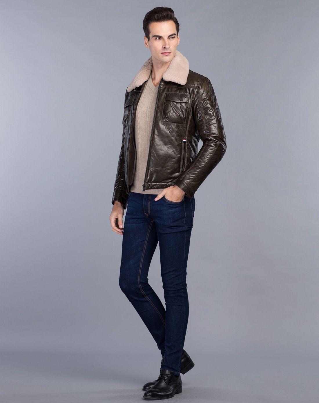 卡丹狄诺cardeendino男装专场 翻领加可脱卸毛领皮羽绒服