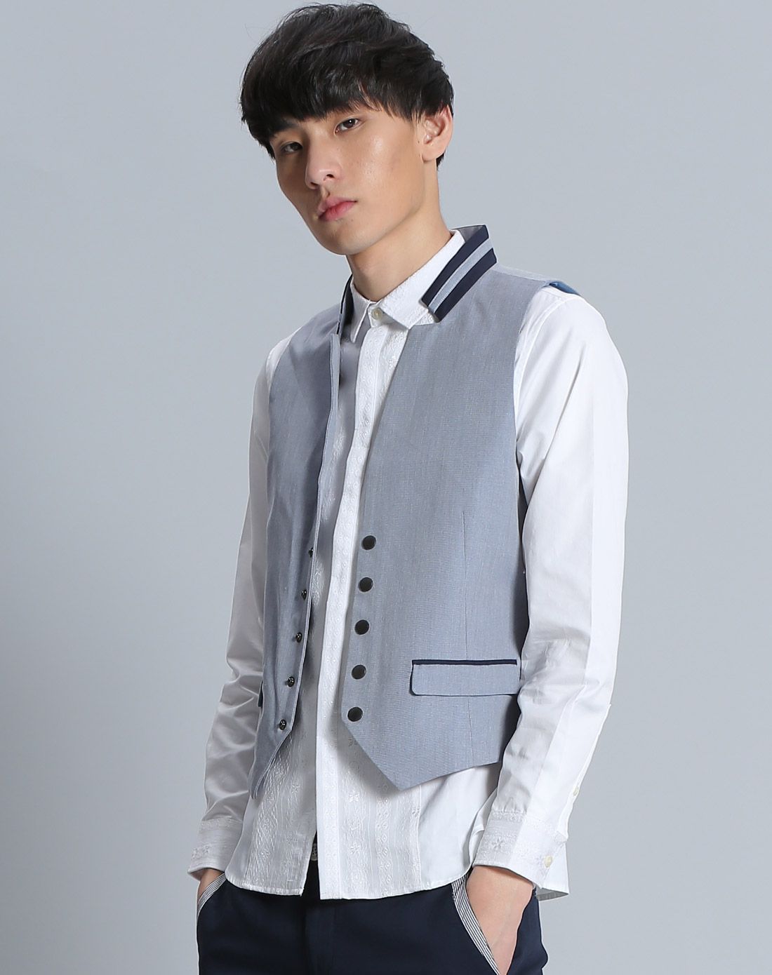 藏蓝色男装马甲