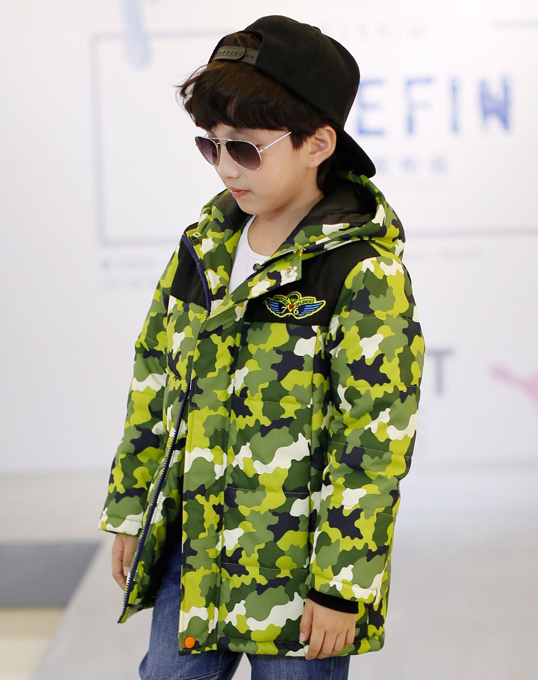 男童迷彩绿棉服