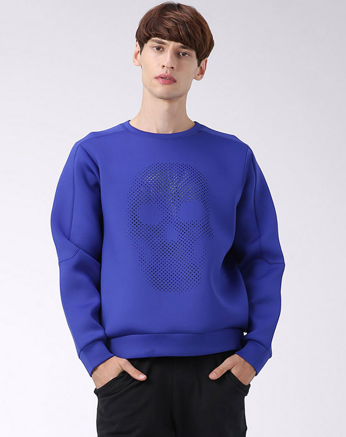 5cm男款宝蓝色时尚简洁长袖卫衣