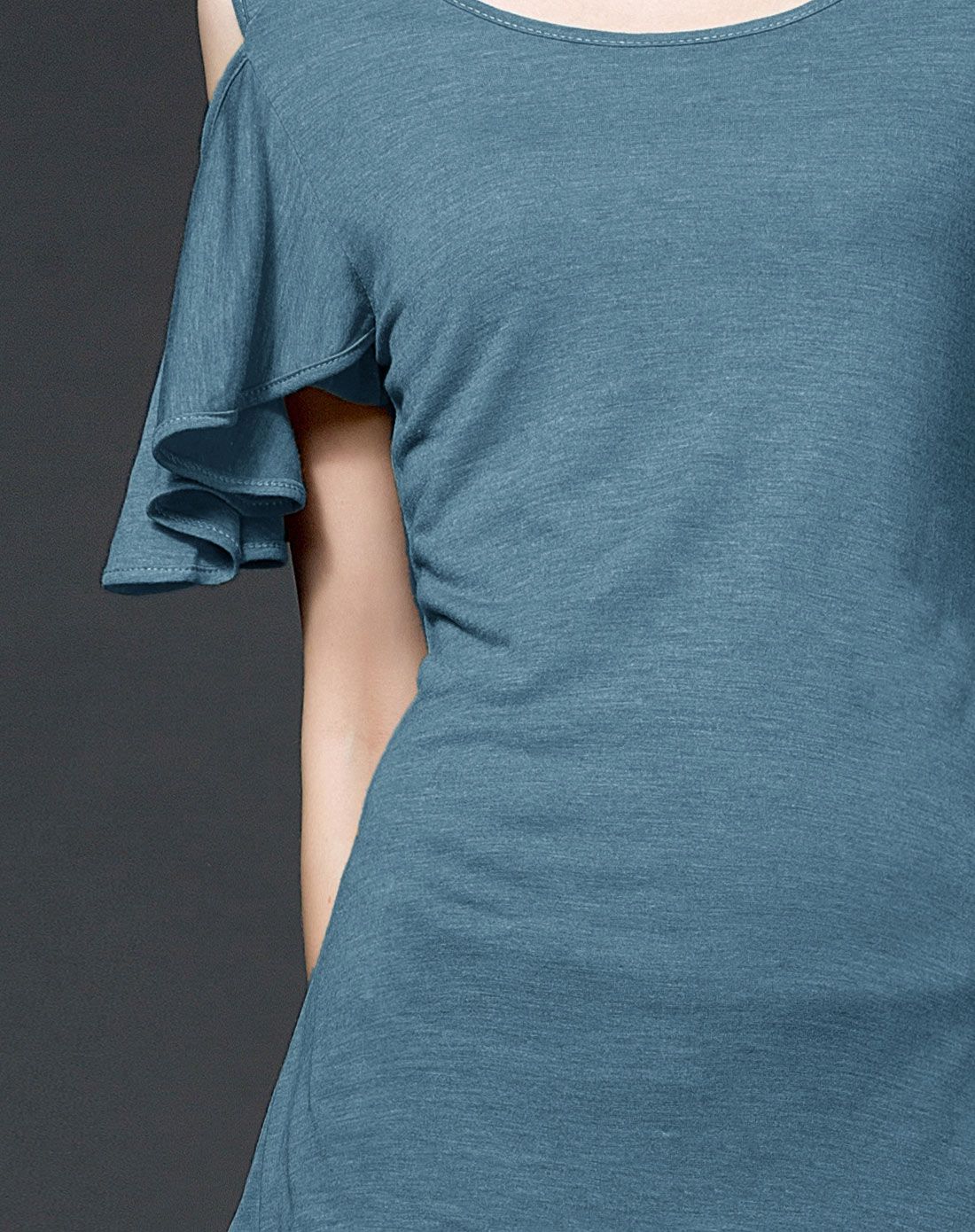 暗灰蓝色俏丽露肩短袖t恤
