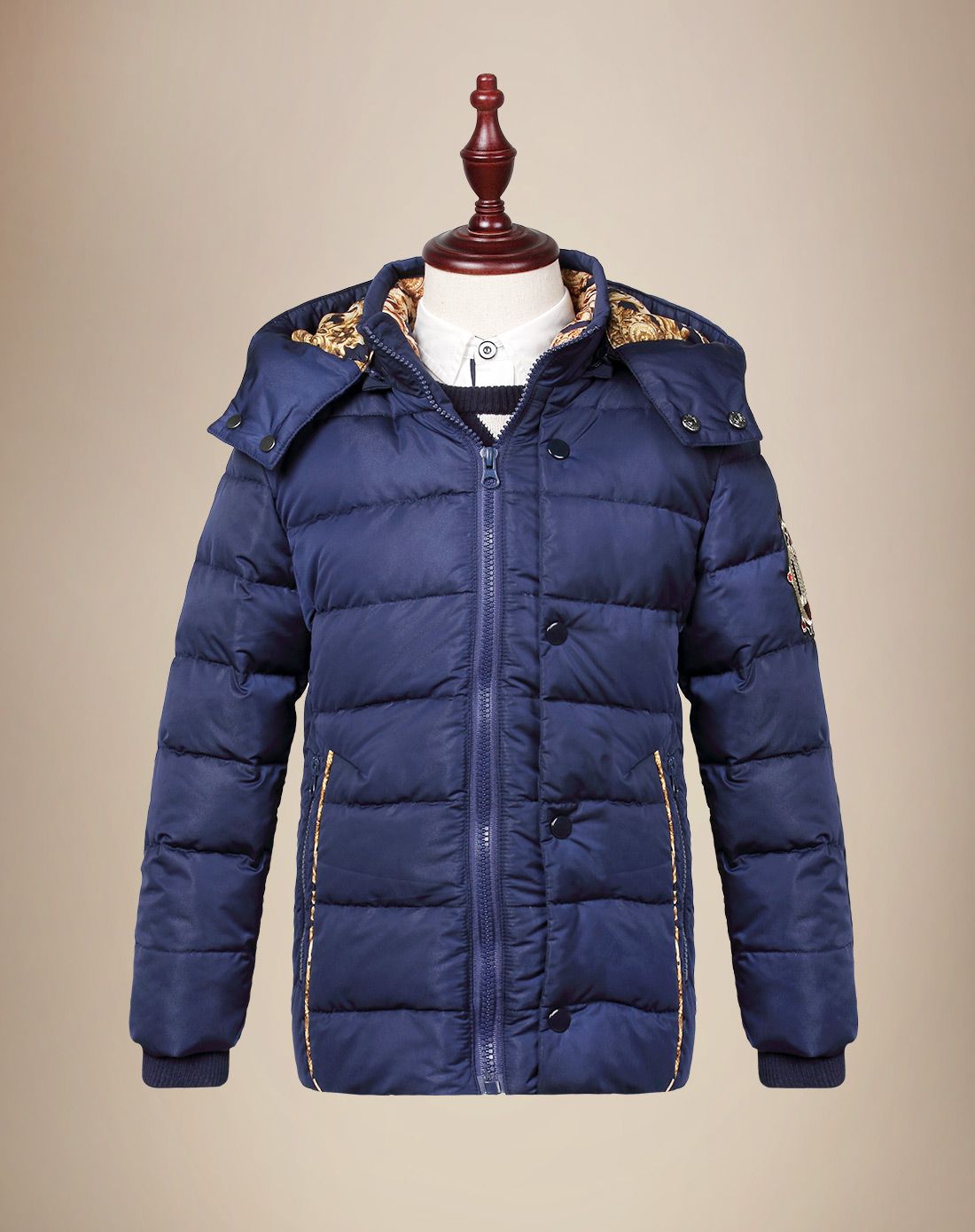 男童藏青色棉服