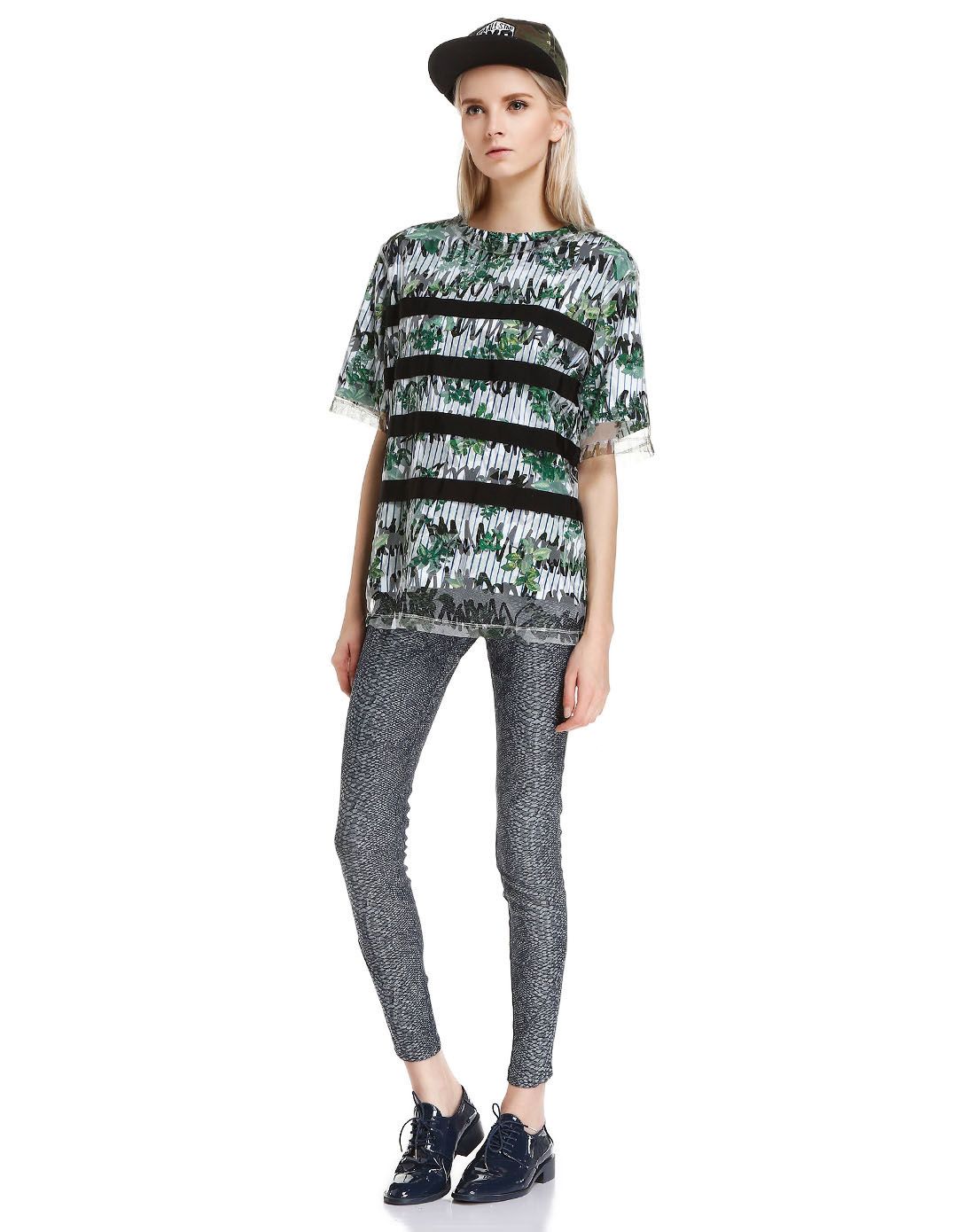 sjwstevej&yonip时尚新颖 女款白配绿色短袖t恤