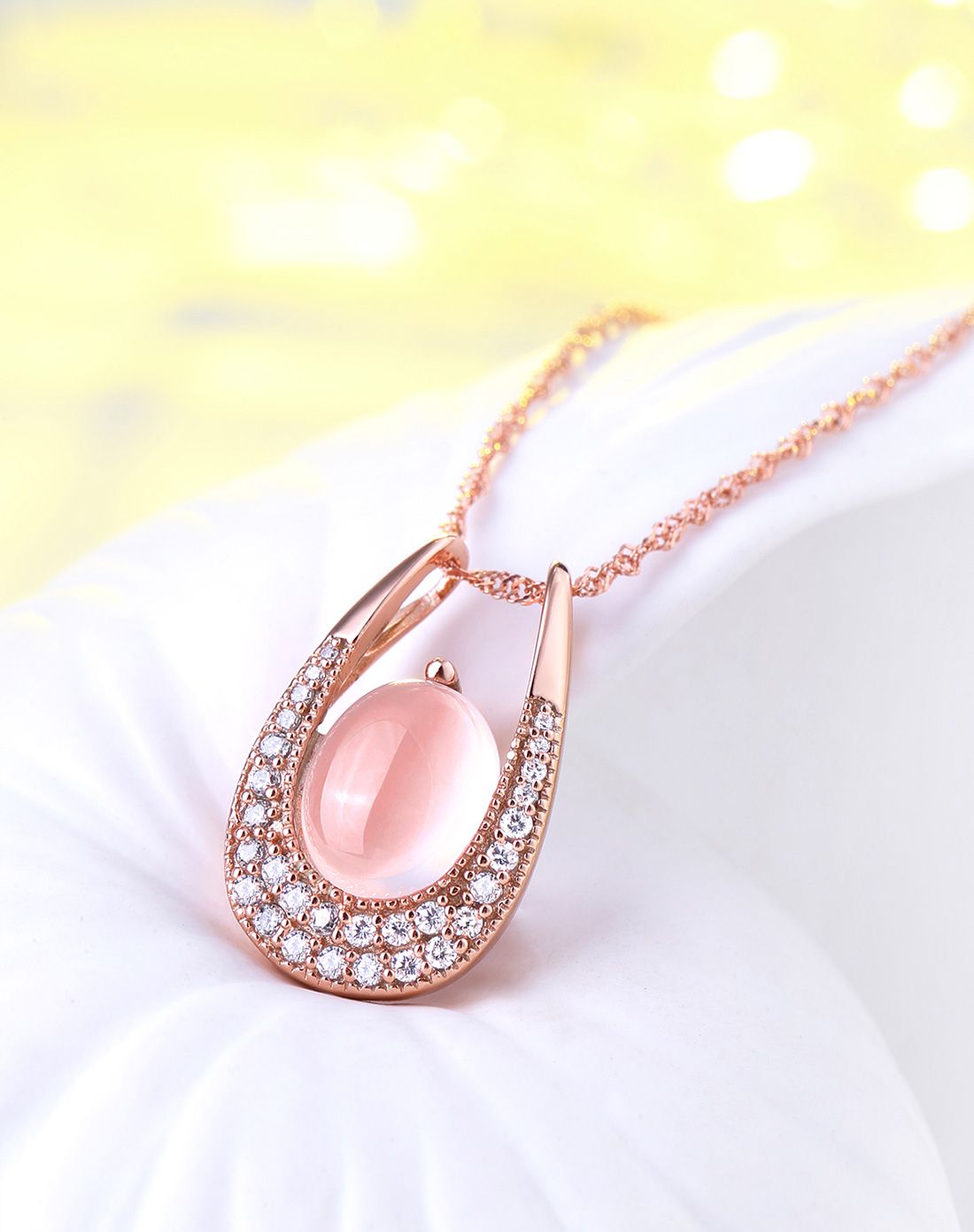 天然冰种芙蓉石项链 呵护 配鉴定证书