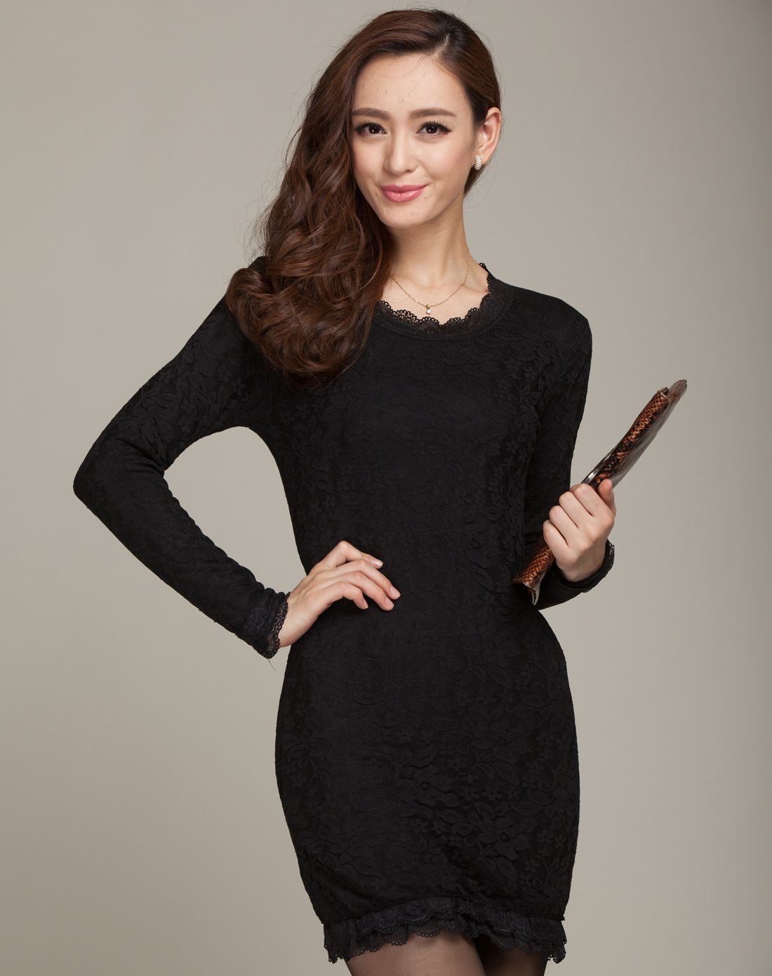 北极绒bejirog女士内衣专场女款黑色全身蕾丝圆领长款保暖单衣b210