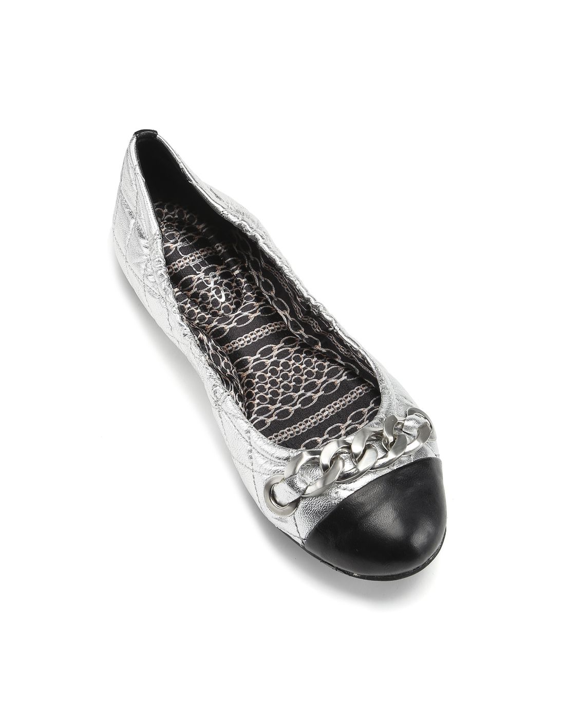 银金色时尚百搭单鞋