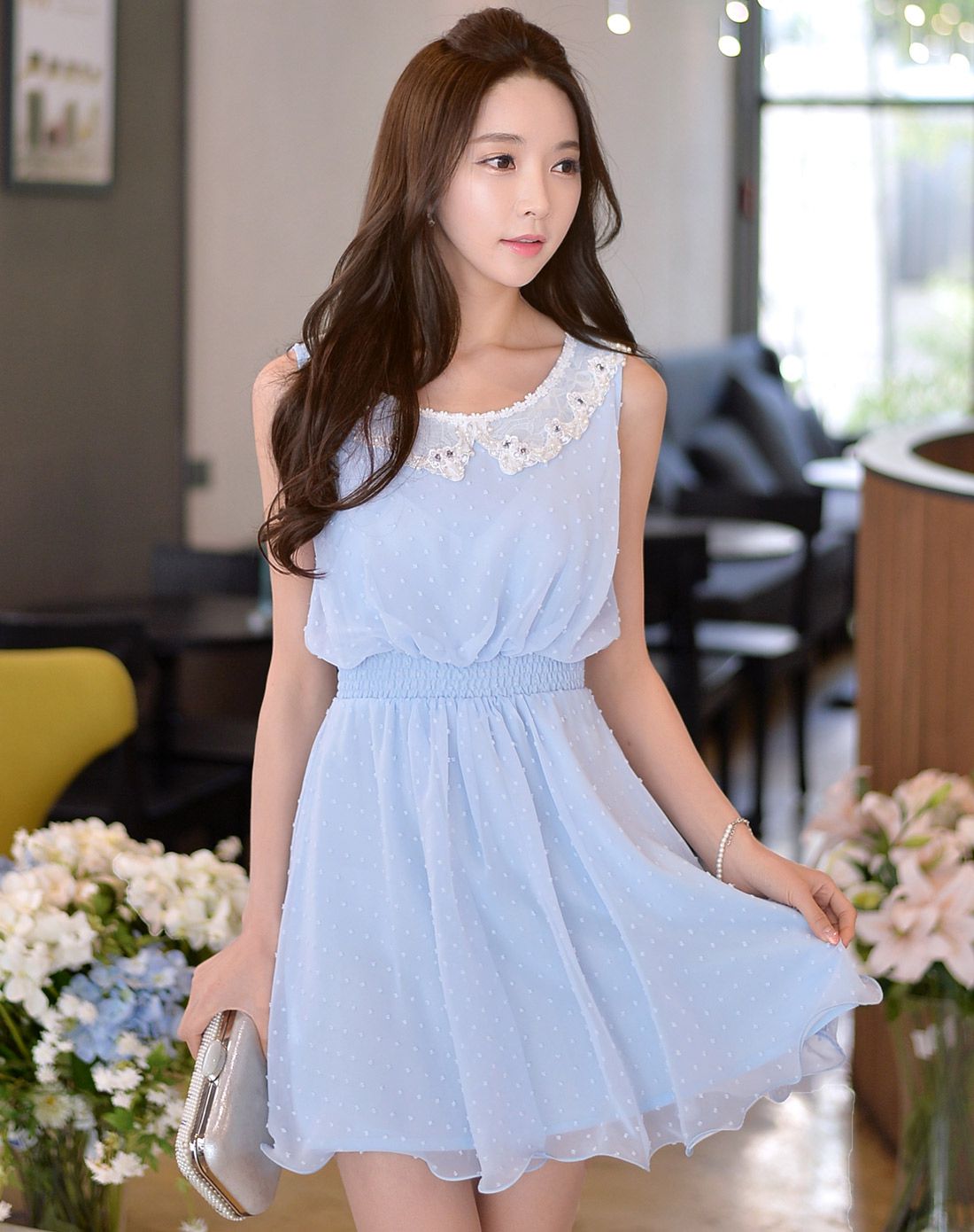 粉红大布娃娃dabuwawa女装连衣裙专场浅蓝色镶珍珠圆领无袖束腰连衣裙