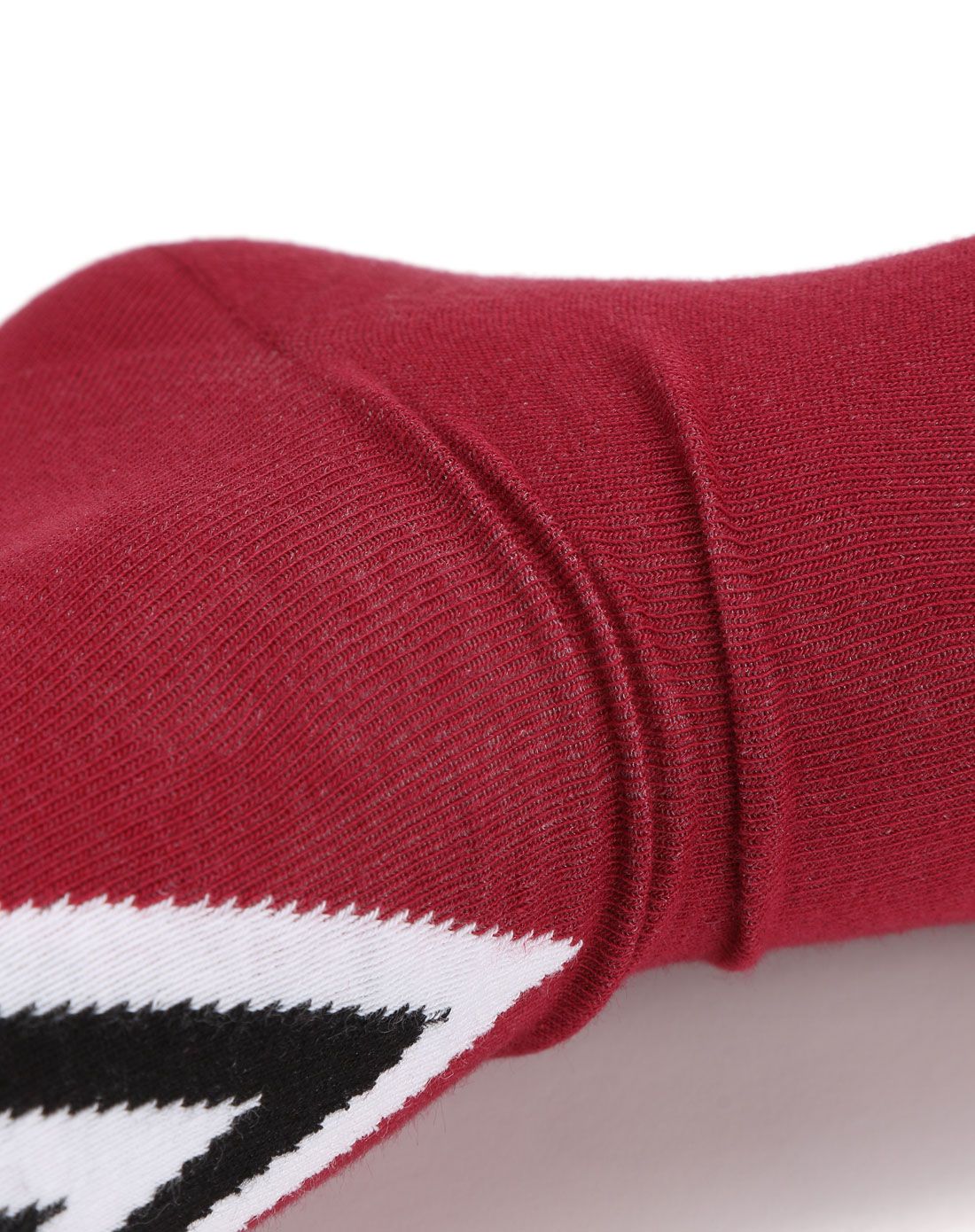 iuri深红色舒适简约袜子