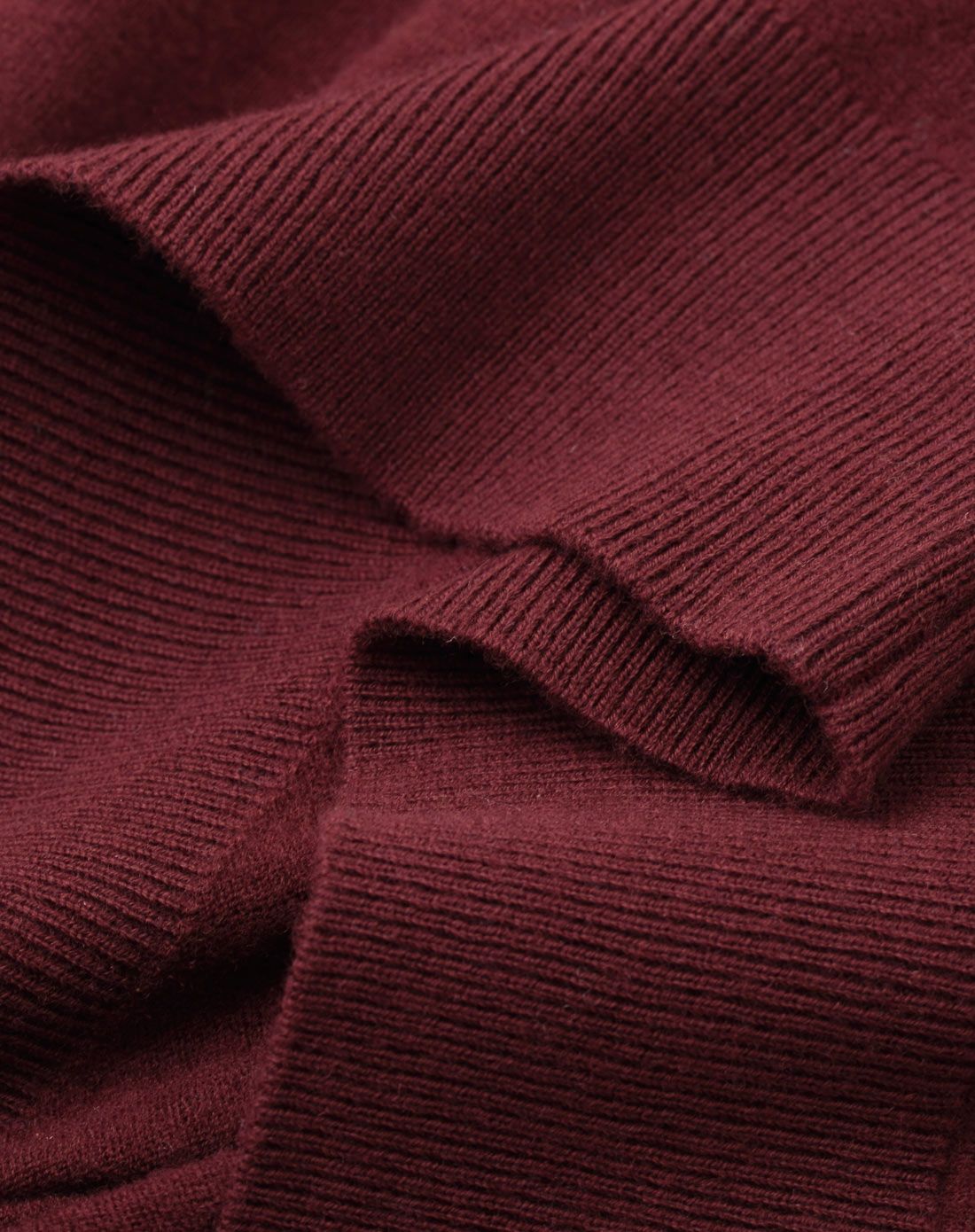 纯羊毛/枣红净色小v领保暖毛衫