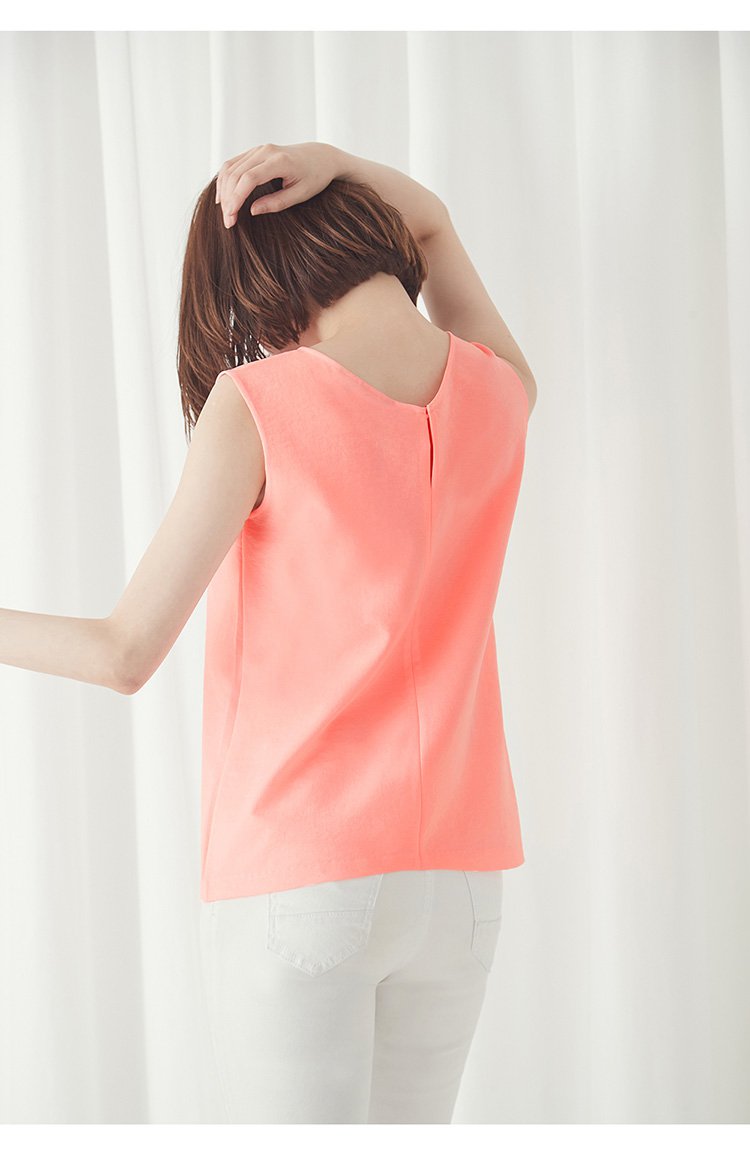 nain 简单v字领衬衫