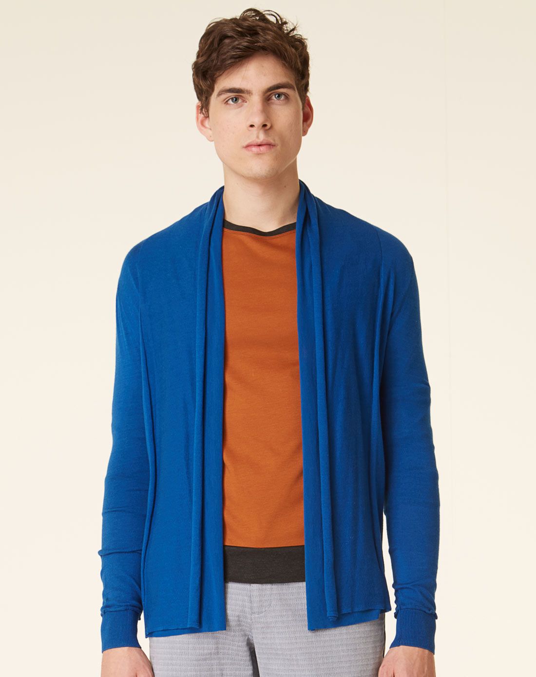 浓蓝色时尚修身双层领长袖针织开衫