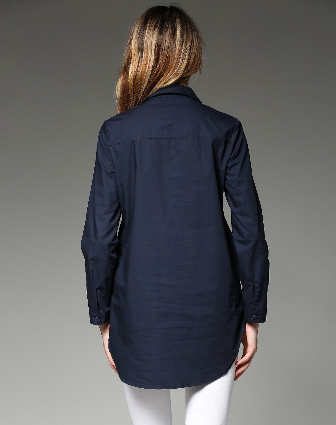 女款刺绣钉珠衬衣